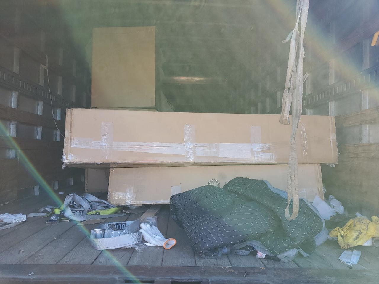 2006 Isuzu Npr Box Truck VIN: JALB4B16767020059 Lot: 90873535