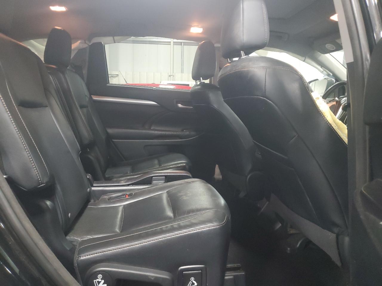 2015 Toyota Highlander Xle VIN: 5TDJKRFH9FS094594 Lot: 85896255