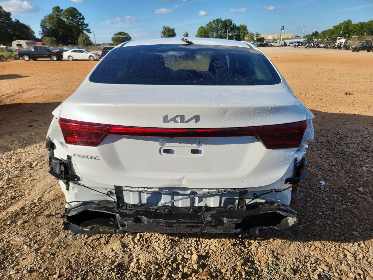 2023 Kia Forte Lx VIN: 3KPF24AD0PE679430 Lot: 84754135