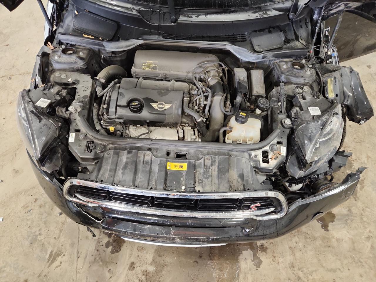 2015 Mini Cooper S Countryman VIN: WMWZC5C58FWP46105 Lot: 90997925