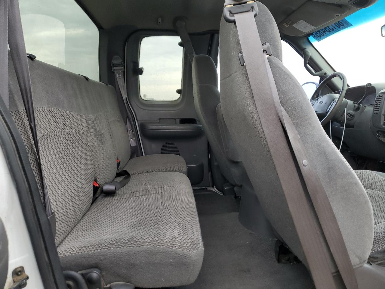 2001 Ford F150 VIN: 1FTRX18L01KF00186 Lot: 86135485