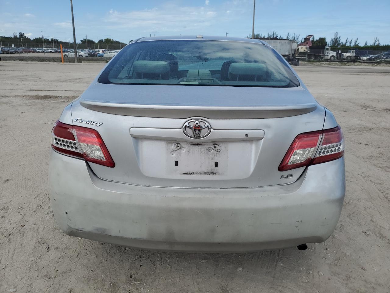 2010 Toyota Camry Base VIN: 4T4BF3EK0AR005388 Lot: 84745215
