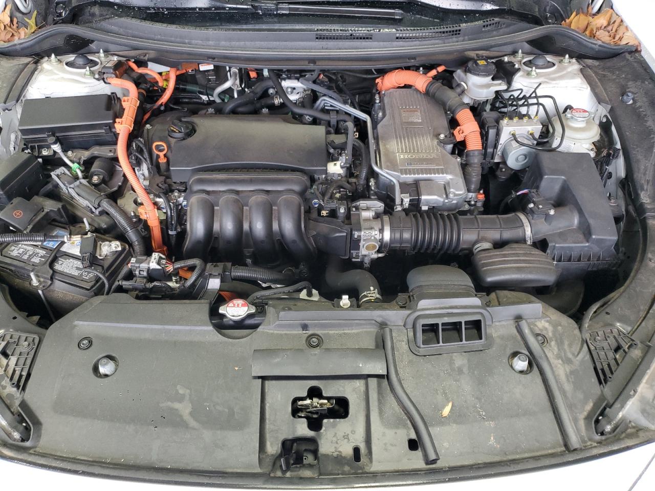 2018 Honda Clarity Touring VIN: JHMZC5F38JC009721 Lot: 90234765