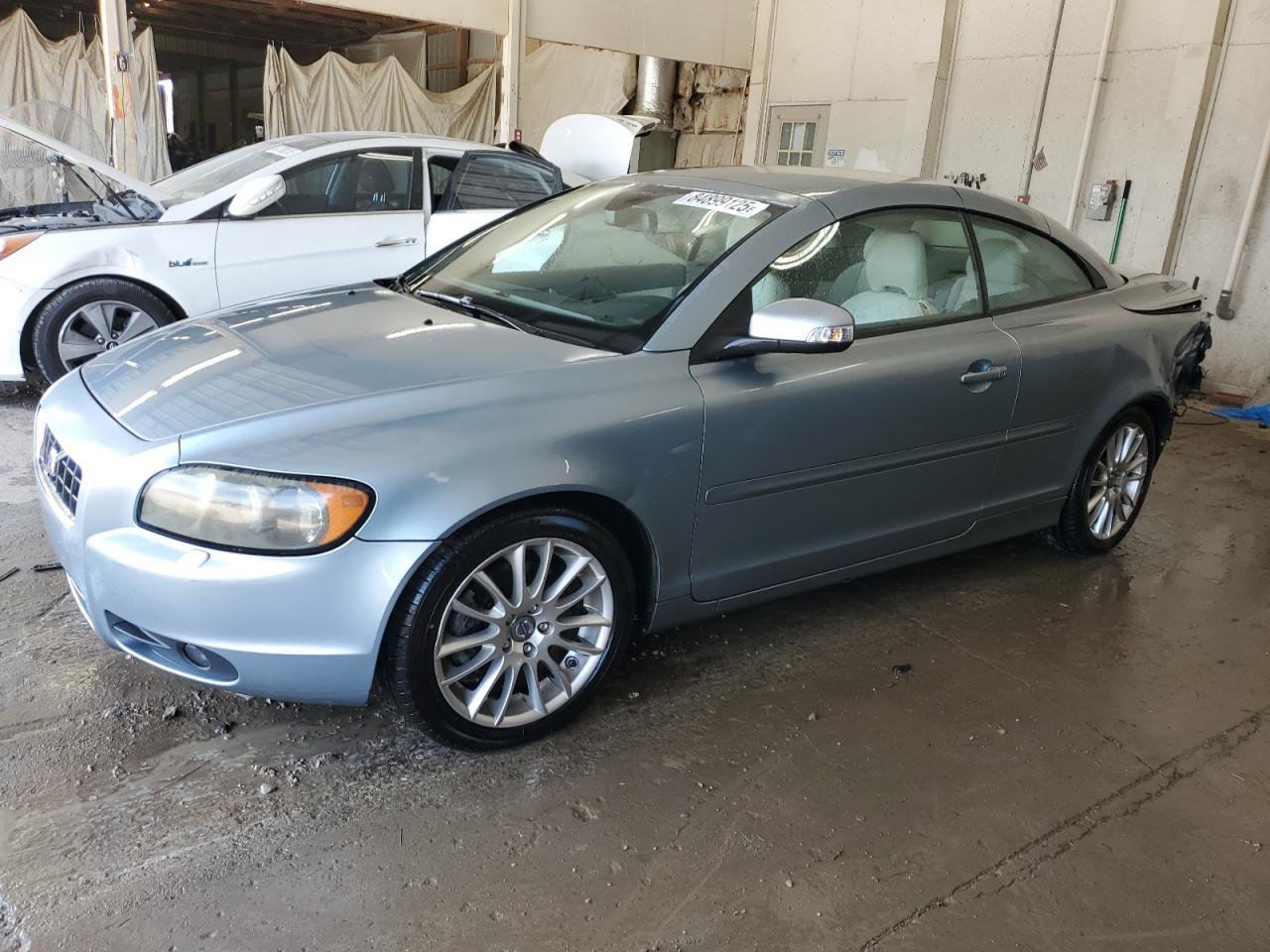 2008 Volvo C70 T5