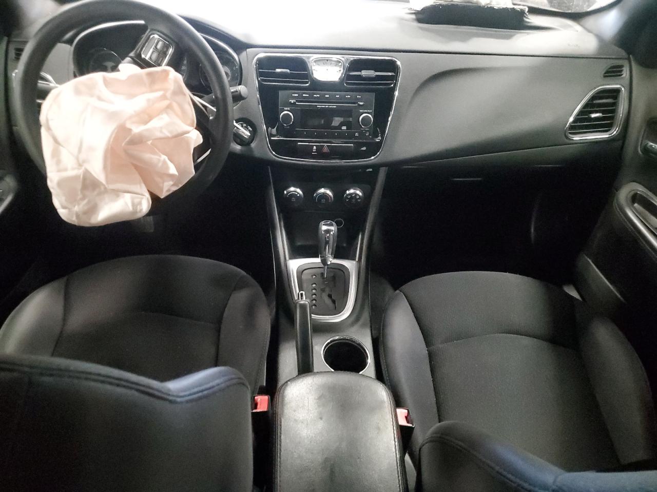 2013 Chrysler 200 Lx VIN: 1C3CCBAB2DN669562 Lot: 86167925