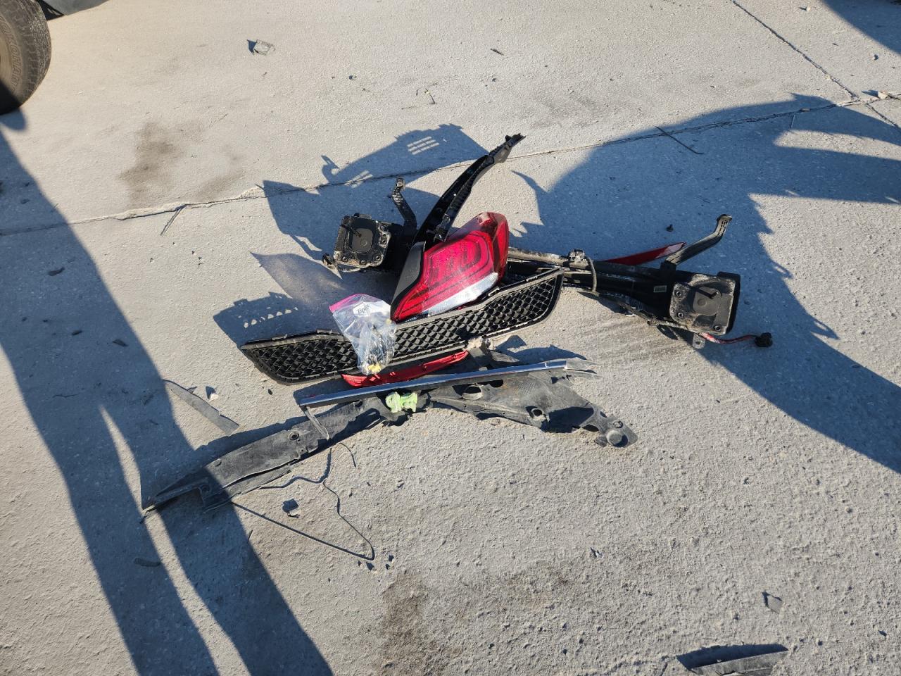 2019 Genesis G70 Prestige VIN: KMTG44LA6KU022032 Lot: 84781315