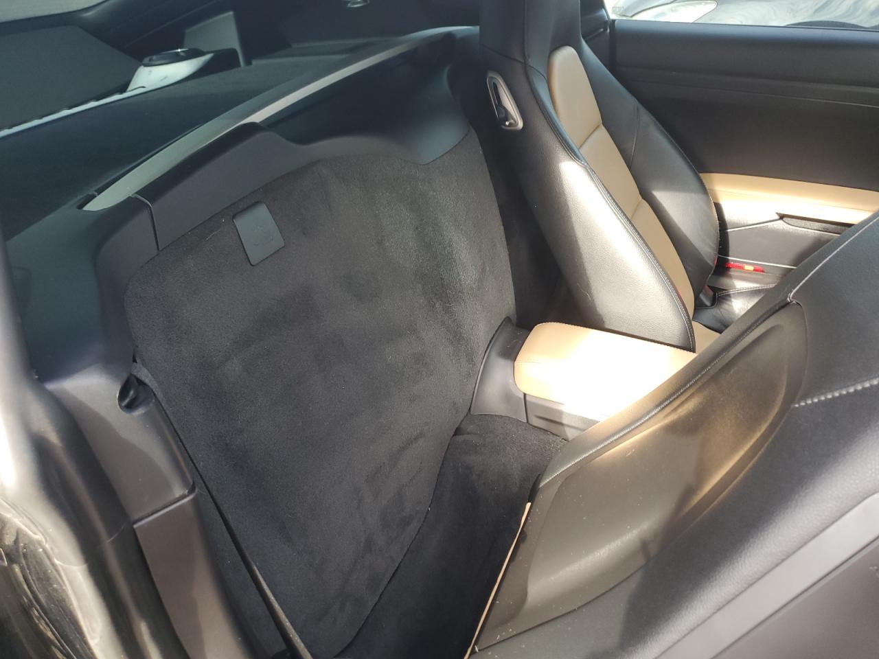 2018 Porsche Cayman VIN: WP0AA2A88JK262372 Lot: 85528355