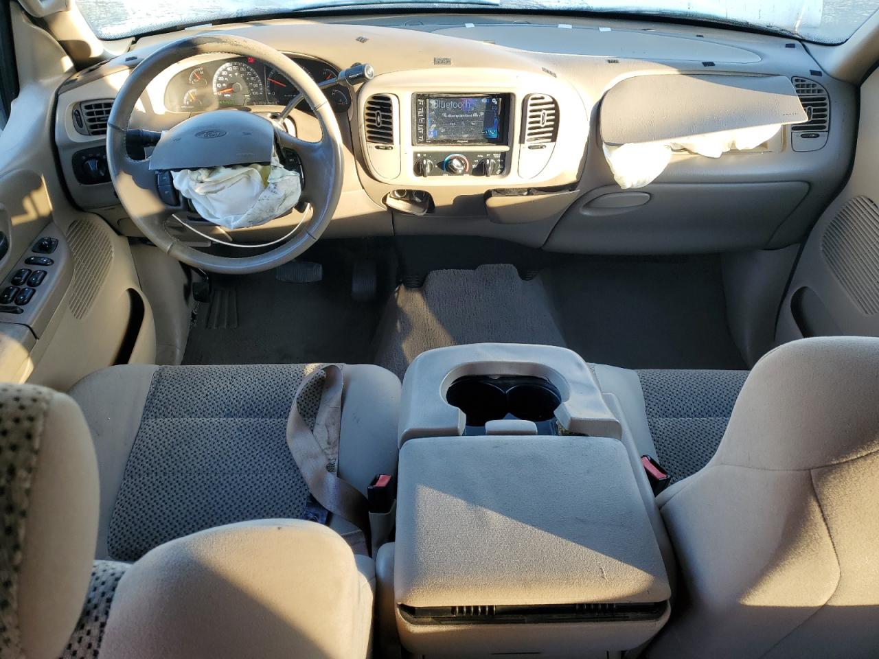 2002 Ford F150 Supercrew VIN: 1FTRW07692KB68839 Lot: 90609855