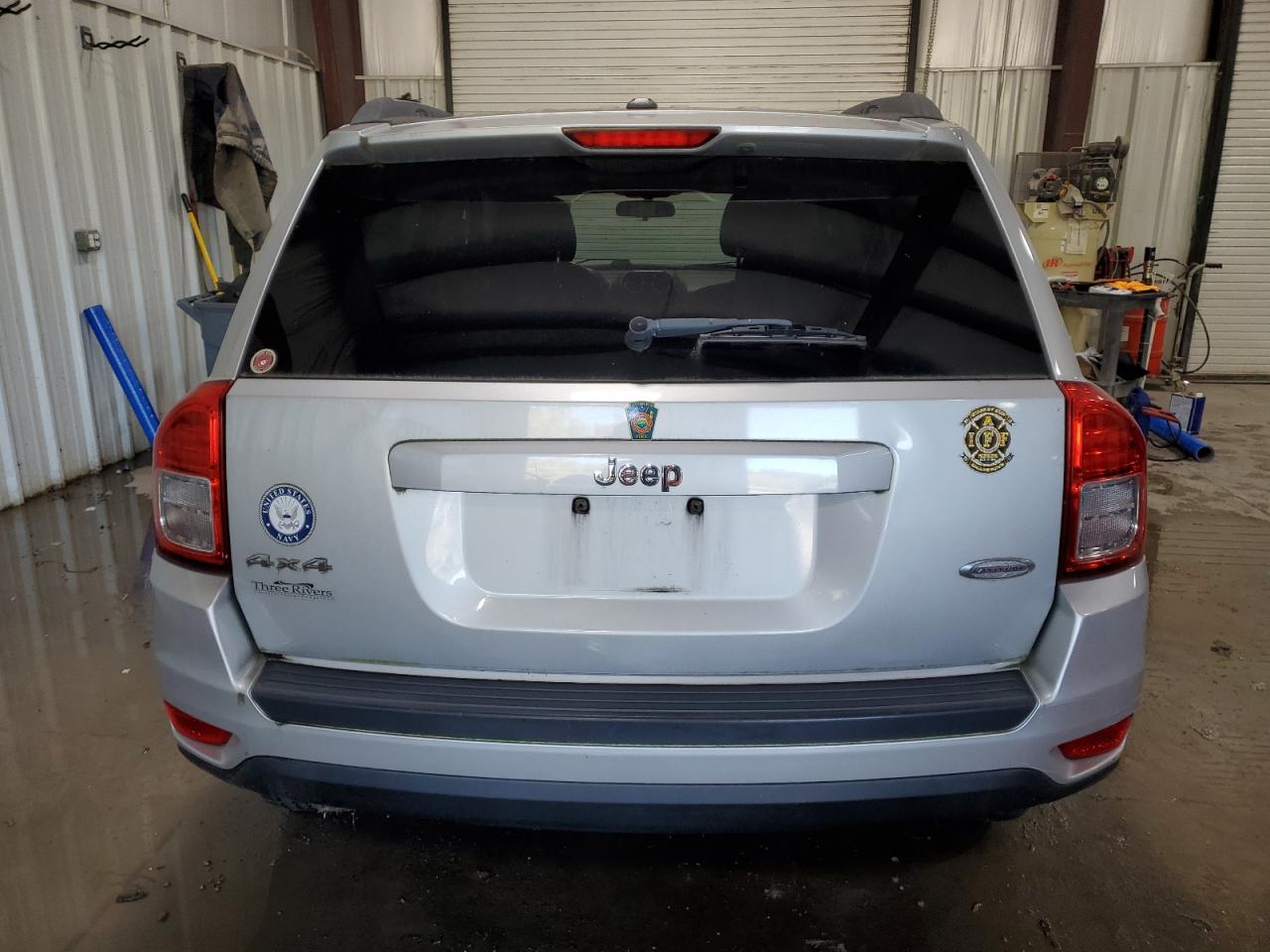 2011 Jeep Compass Sport VIN: 1J4NF1FB8BD281635 Lot: 82238695