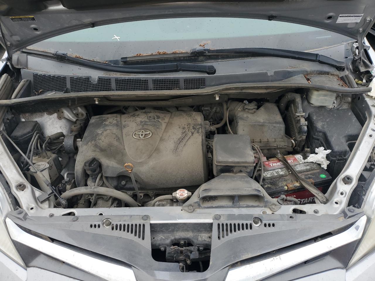 2018 Toyota Sienna Xle VIN: 5TDYZ3DC3JS931041 Lot: 84802455