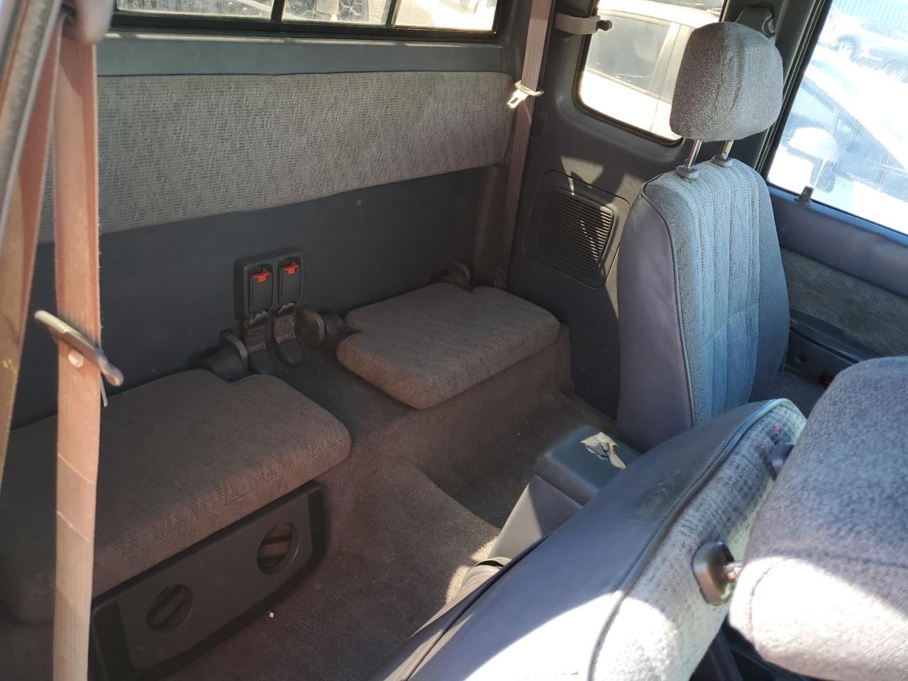 1998 Toyota Tacoma Xtracab Prerunner VIN: 4TASN92N1WZ105976 Lot: 90624105