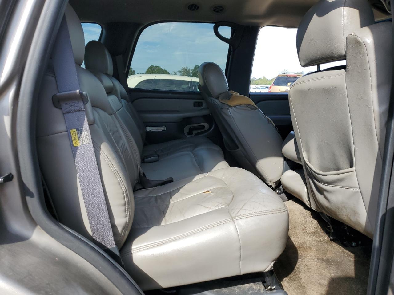 2002 Chevrolet Tahoe C1500 VIN: 1GNEC13Z52J169562 Lot: 81831655