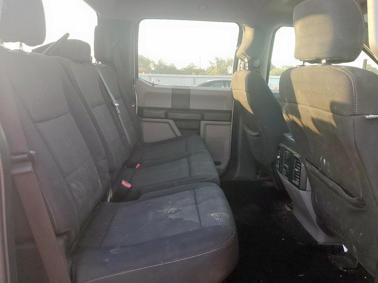 2017 Ford F150 Supercrew VIN: 1FTEW1CP7HKC22764 Lot: 84930665