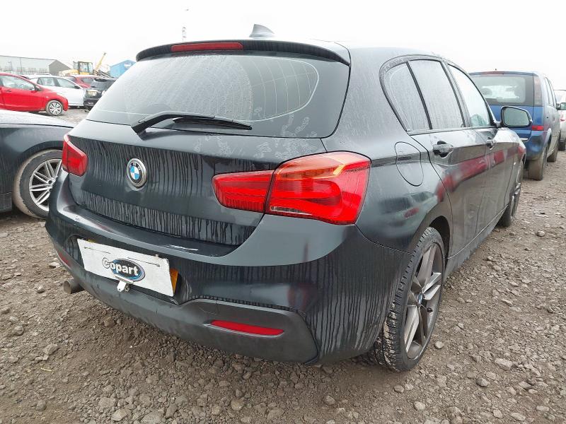 2015 BMW 116D M SPORT 