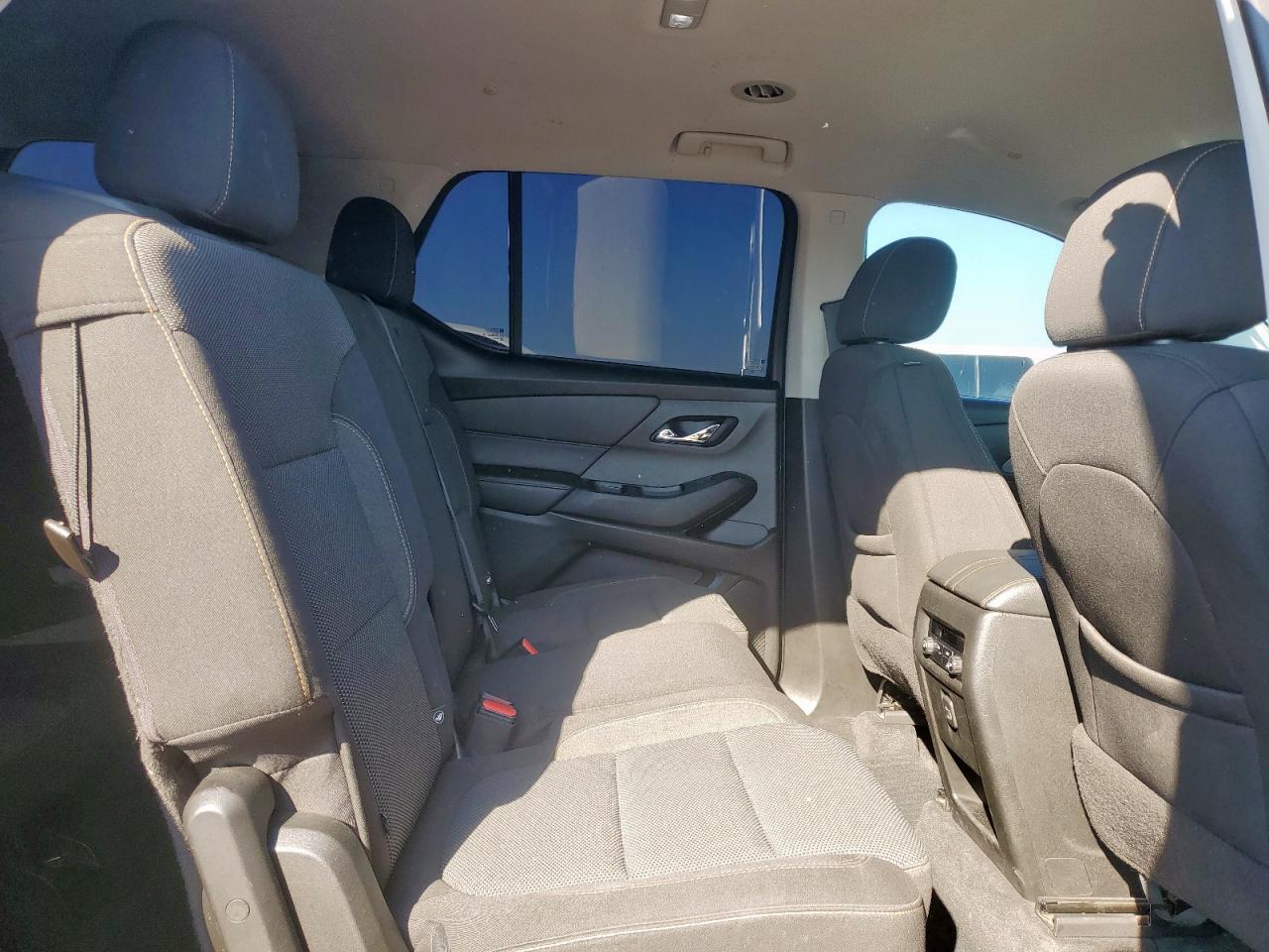 2020 Chevrolet Traverse Ls VIN: 1GNEVFKW6LJ291413 Lot: 84869735