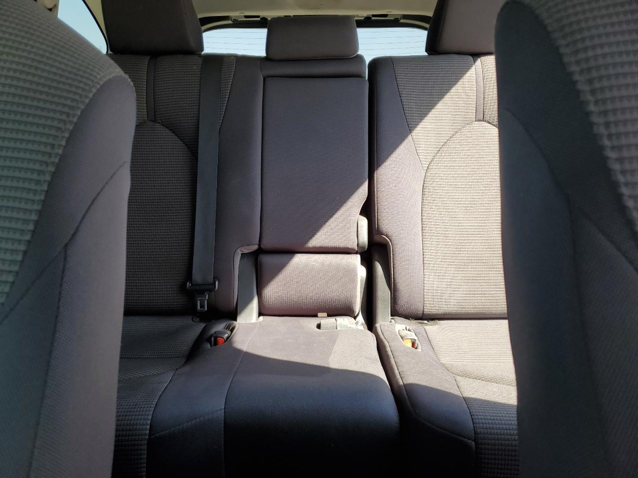 2021 Toyota Highlander L VIN: 5TDBZRBH6MS532958 Lot: 81881405