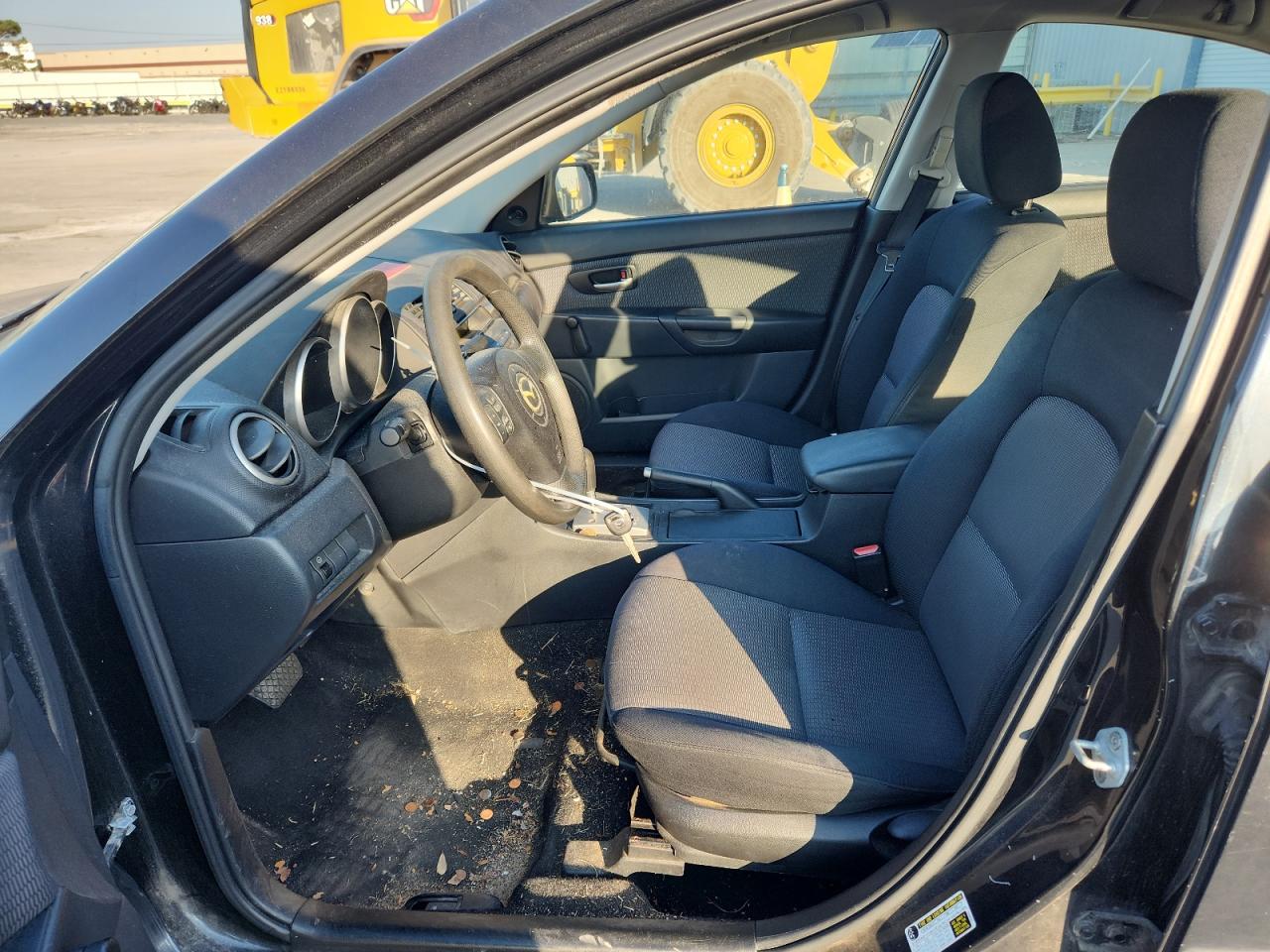 2007 Mazda 3 I VIN: JM1BK12F271644477 Lot: 84388465