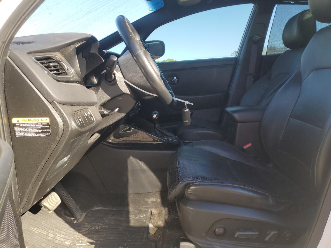 2015 Kia Rondo VIN: KNAHU8A35F7082111 Lot: 81961815