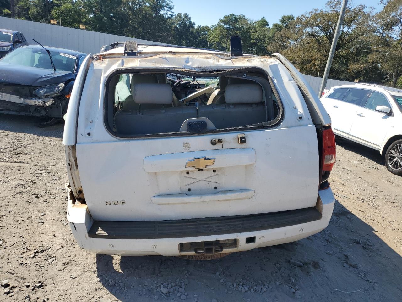 2011 Chevrolet Tahoe C1500 Lt VIN: 1GNSCBE07BR381078 Lot: 86639485