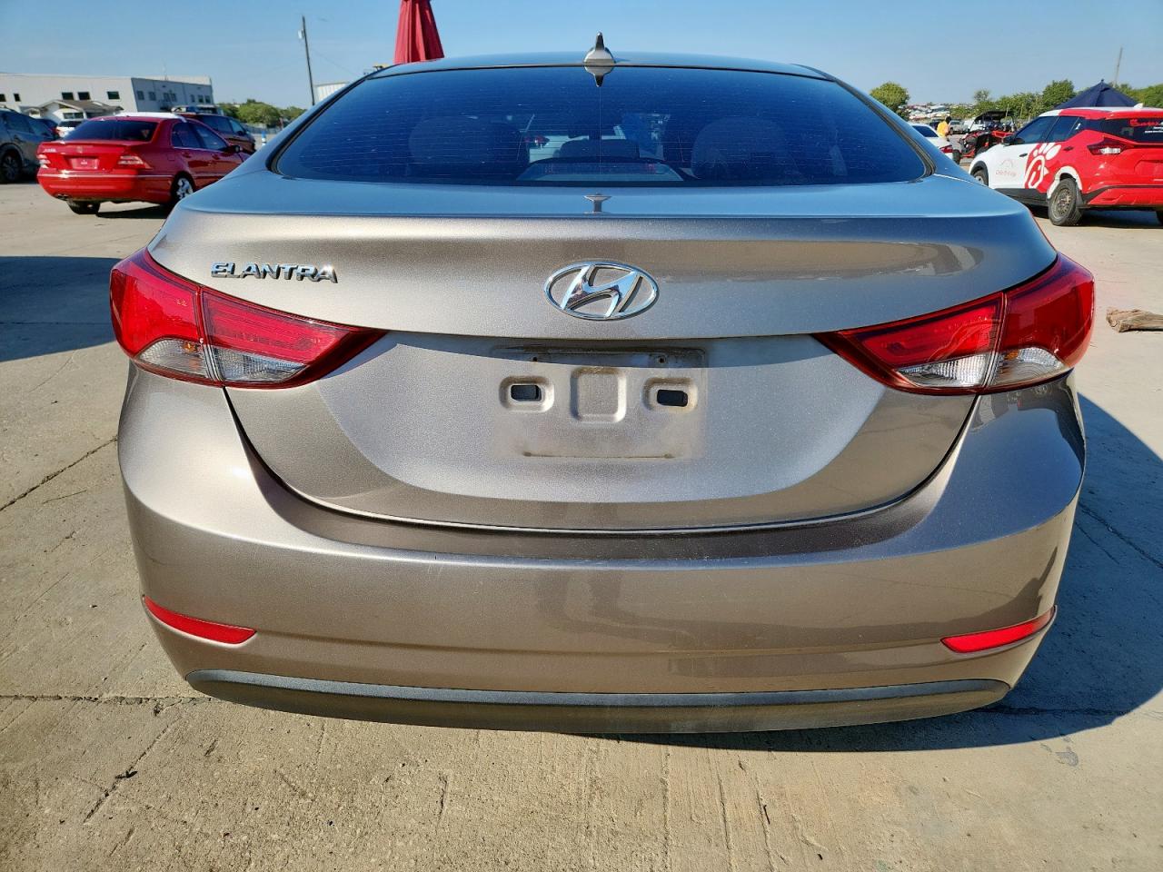 2016 Hyundai Elantra Se VIN: 5NPDH4AE5GH714358 Lot: 84999155
