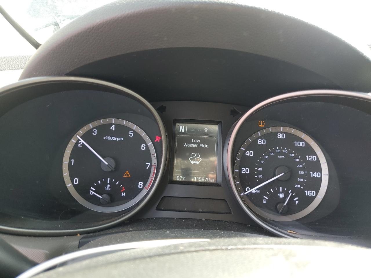 2017 Hyundai Santa Fe Se VIN: KM8SMDHF8HU203067 Lot: 84421765