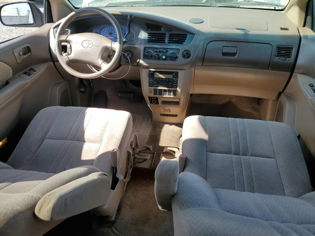 2002 Toyota Sienna Ce VIN: 4T3ZF19C02U501445 Lot: 90719865