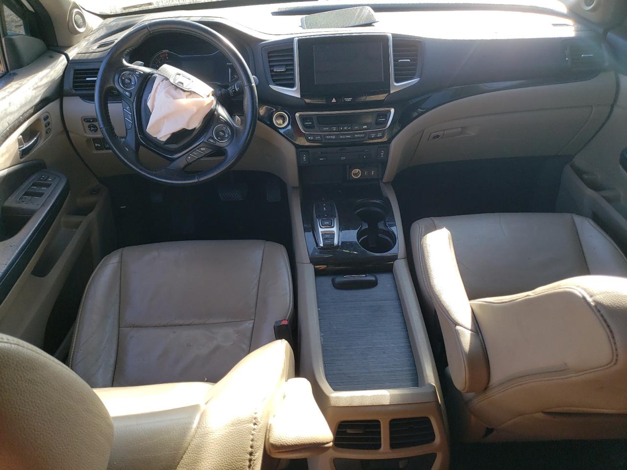 2016 Honda Pilot Touring VIN: 5FNYF6H96GB026380 Lot: 82338665