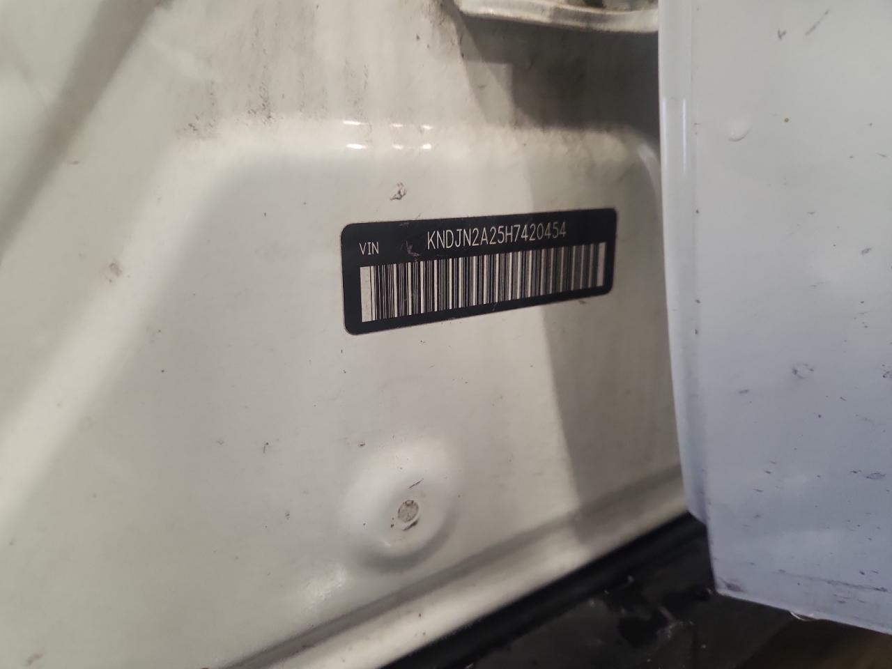 2017 Kia Soul VIN: KNDJN2A25H7420454 Lot: 85540015