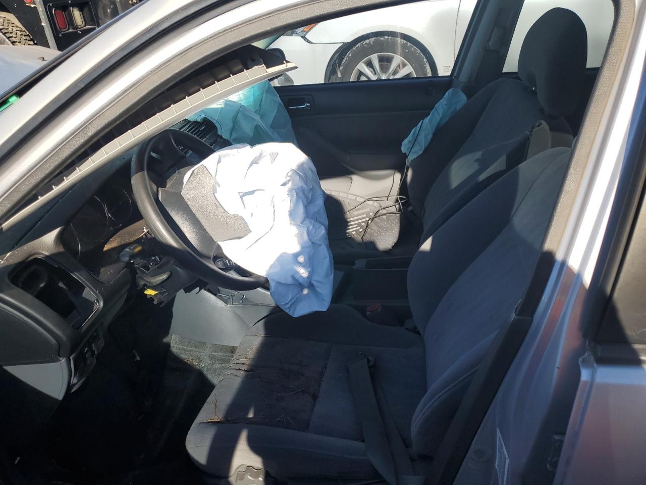 2003 Honda Civic Ex VIN: 2HGES25853H532694 Lot: 82380585