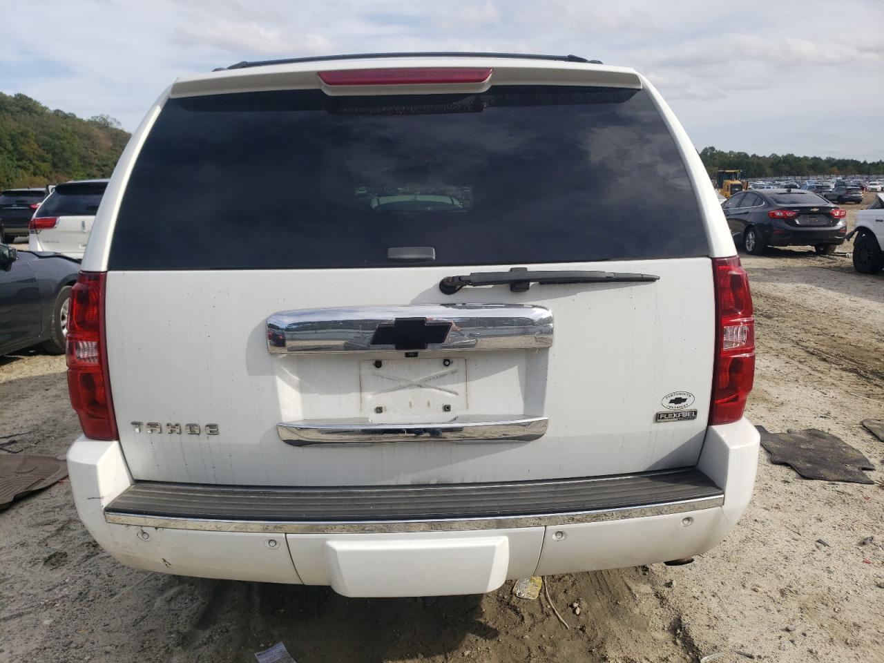 2009 Chevrolet Tahoe K1500 Ltz VIN: 1GNFK33089J100122 Lot: 85353205