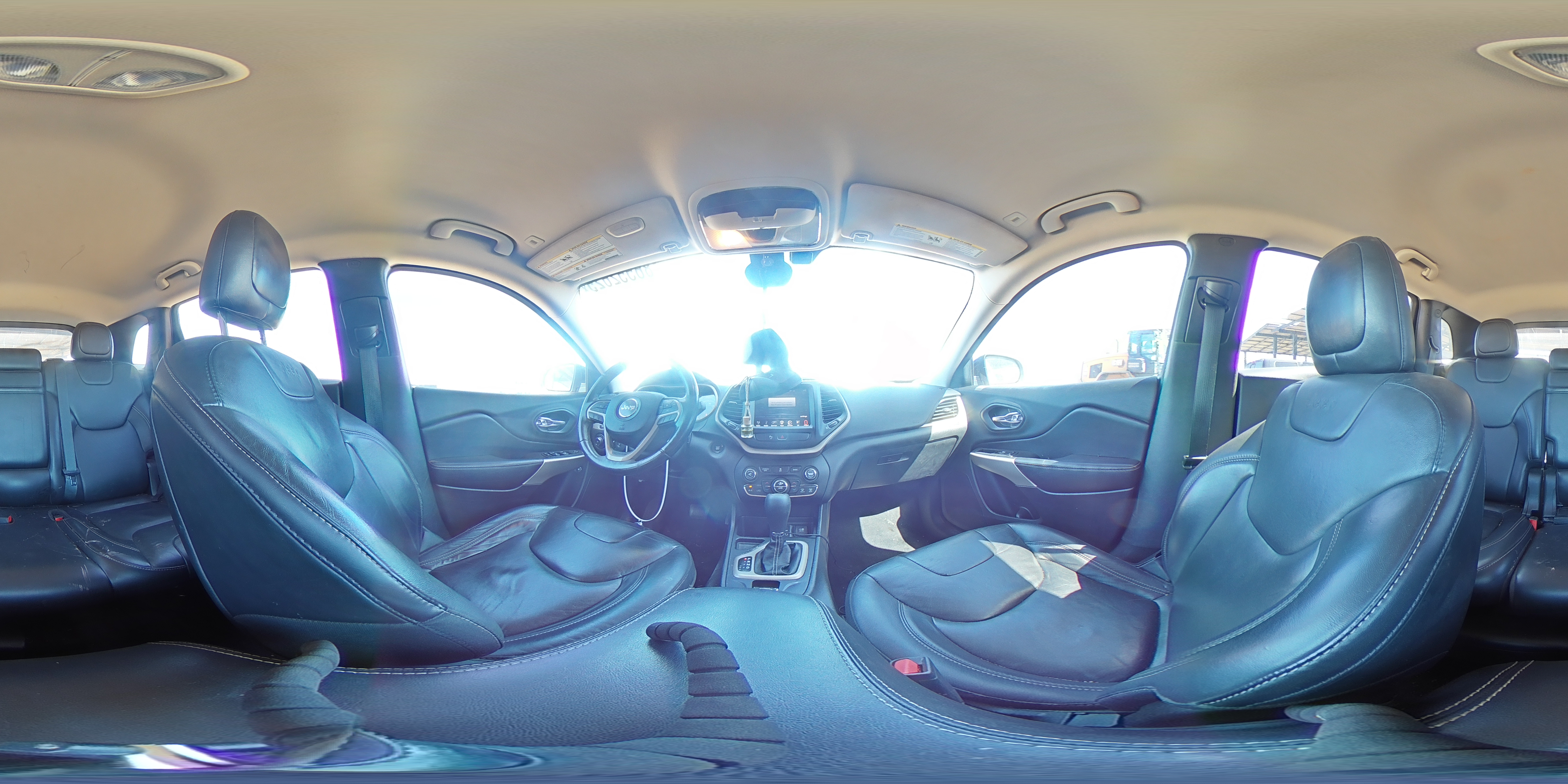 2018 Jeep Cherokee Limited VIN: 1C4PJLDB3JD560839 Lot: 86552625