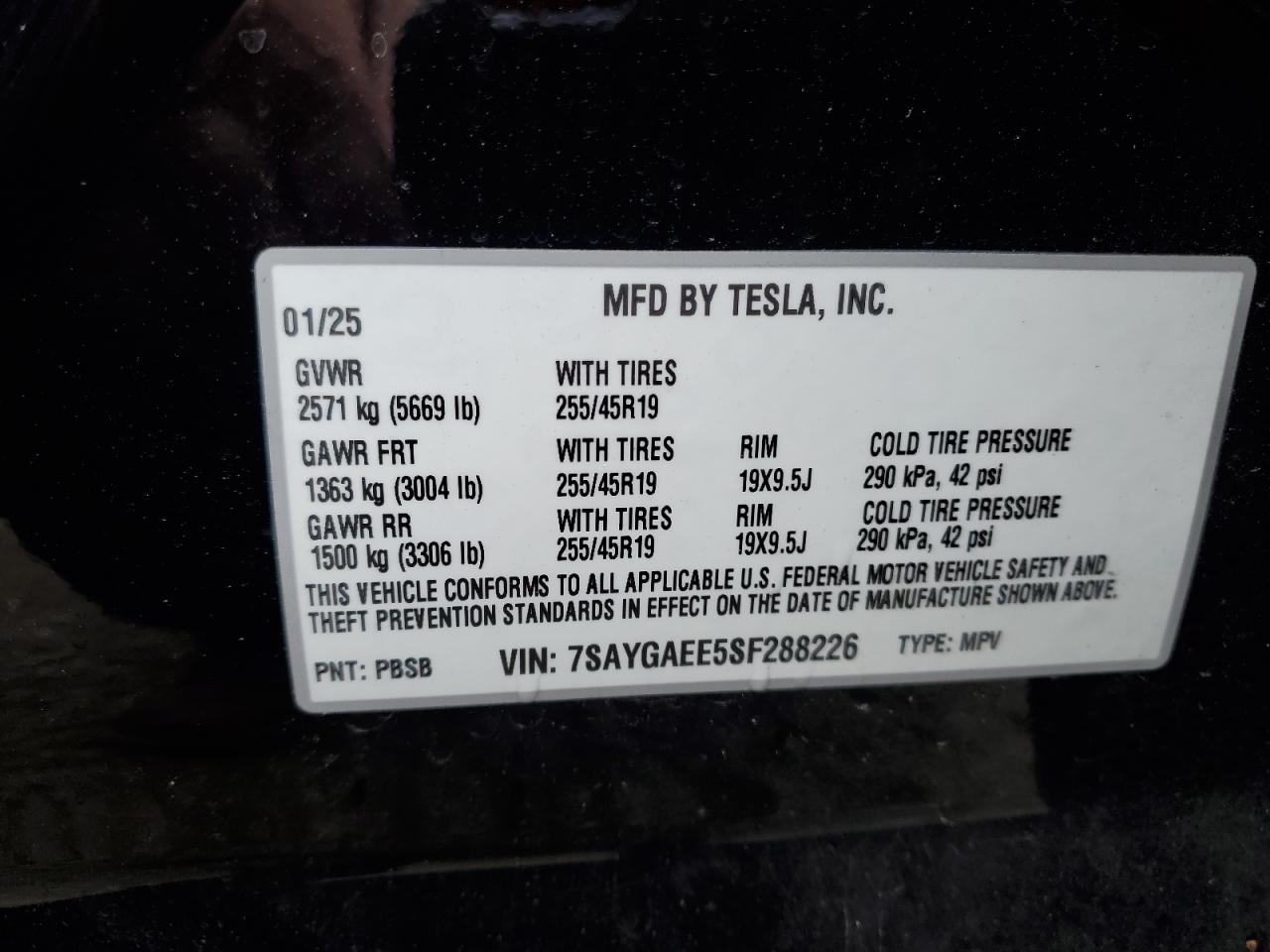 2025 Tesla Model Y VIN: 7SAYGAEE5SF288226 Lot: 90704045