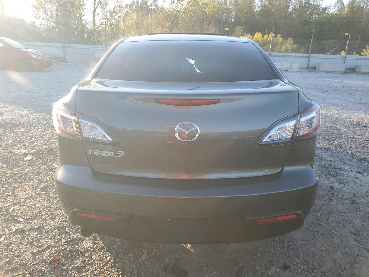 2011 Mazda 3 I VIN: JM1BL1VF5B1390321 Lot: 85922675