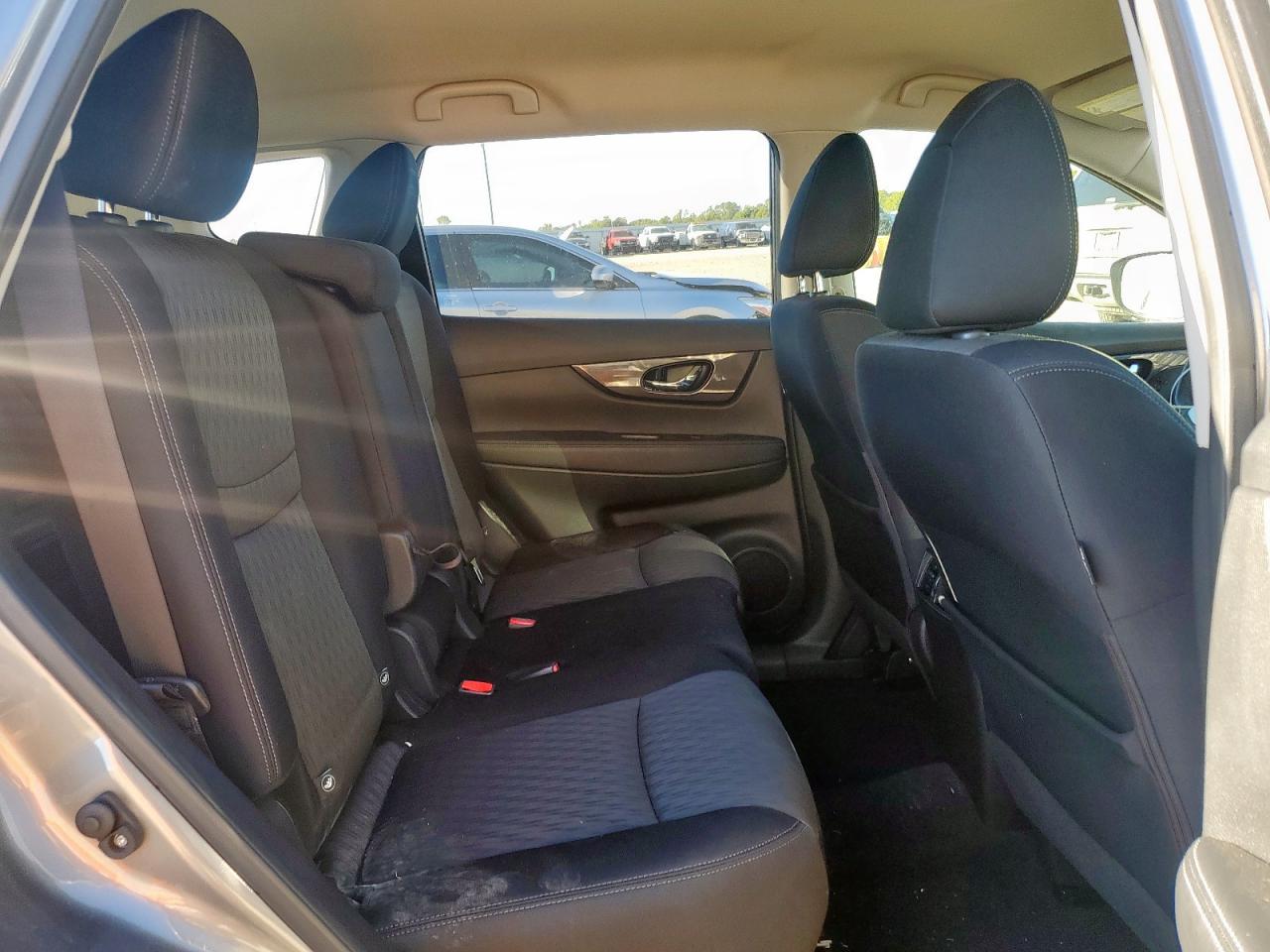 2020 Nissan Rogue S VIN: JN8AT2MT1LW005693 Lot: 90625275