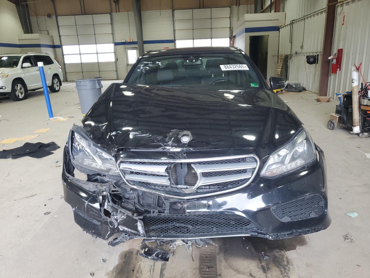 2016 Mercedes-Benz E 350 4Matic VIN: WDDHF8JB5GB257997 Lot: 86432565