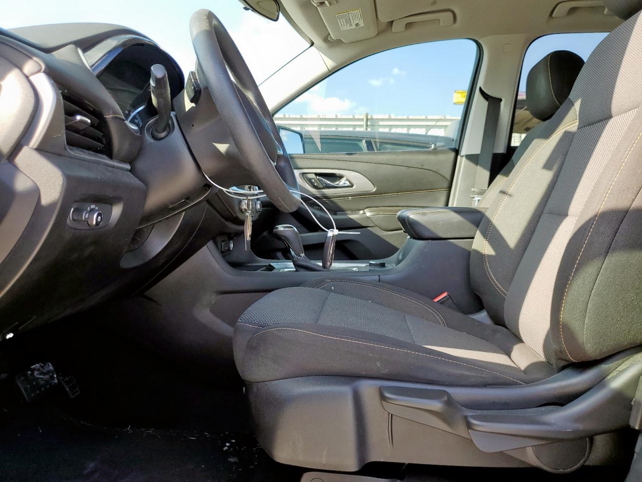 2019 Chevrolet Traverse Ls VIN: 1GNERFKW5KJ106559 Lot: 85687035