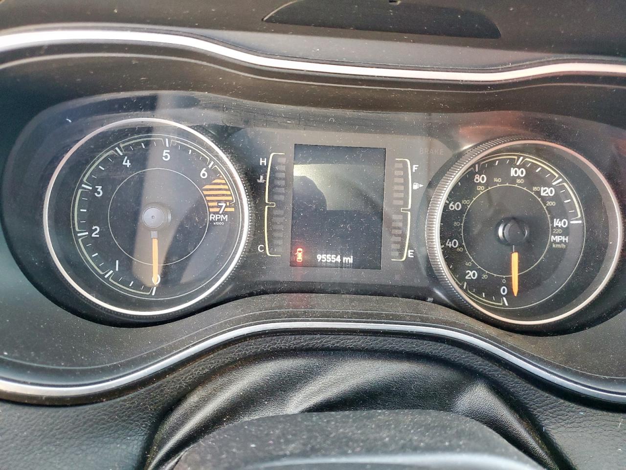 2019 Jeep Cherokee Latitude VIN: 1C4PJMCB9KD167324 Lot: 90811115