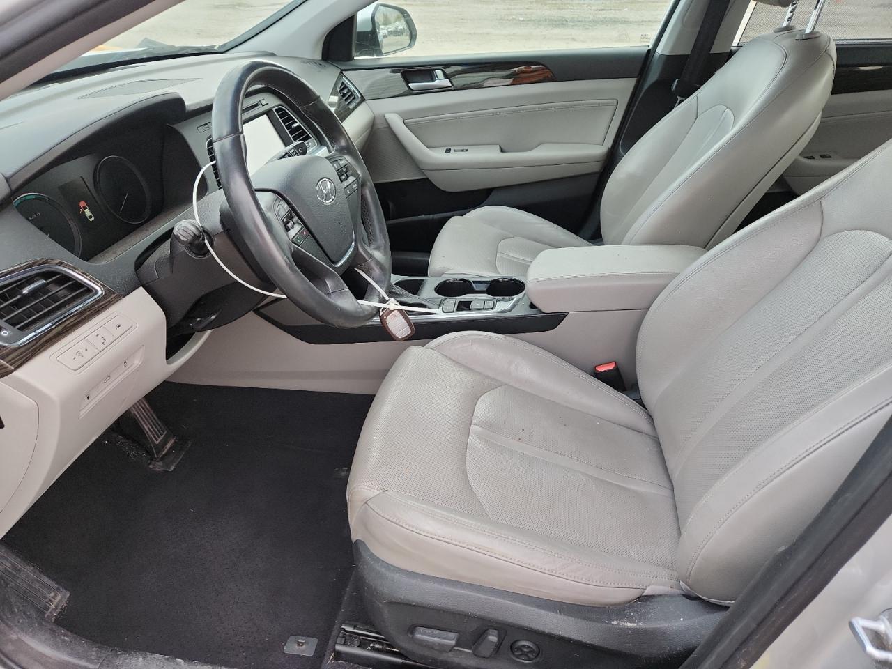 2016 Hyundai Sonata Hybrid VIN: KMHE34L14GA009129 Lot: 81656705