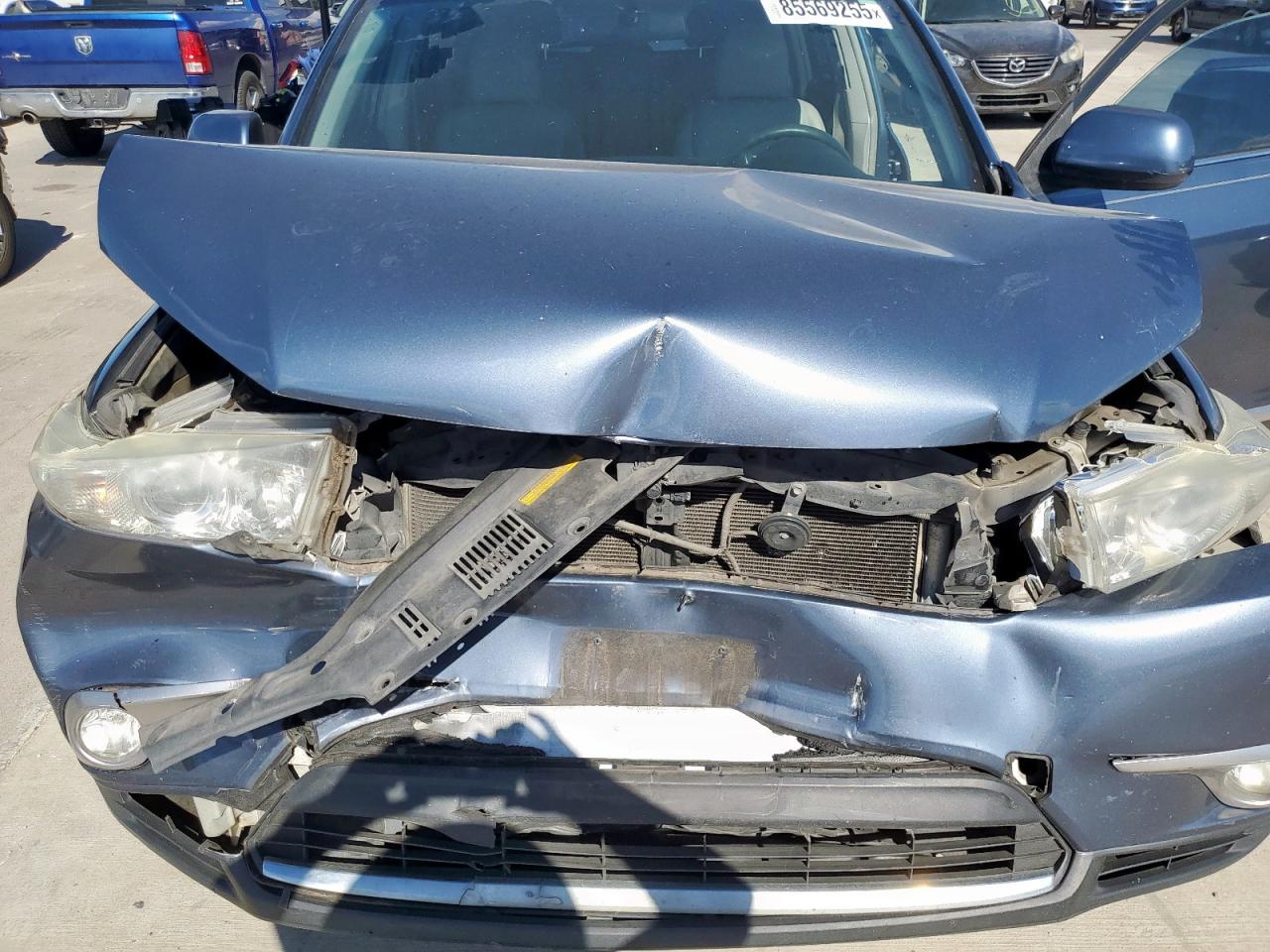 2013 Toyota Highlander Base VIN: 5TDZK3EH3DS092158 Lot: 85569255