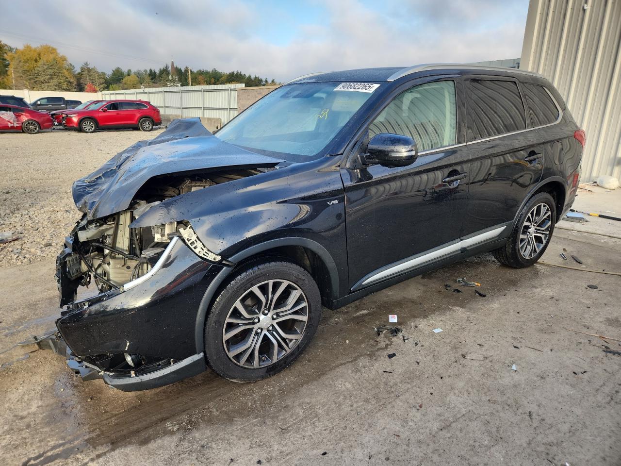 JA4JZ4AXXHZ031710 MITSUBISHI OUTLANDER Photo 1