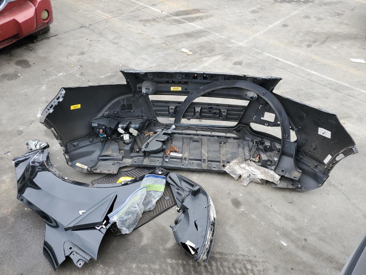 2016 Ford Escape Titanium VIN: 1FMCU0J96GUA08407 Lot: 89901125