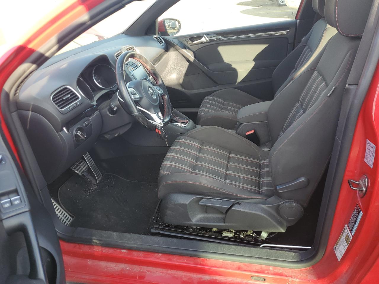 2012 Volkswagen Gti VIN: WVWFD7AJXCW212744 Lot: 84927405