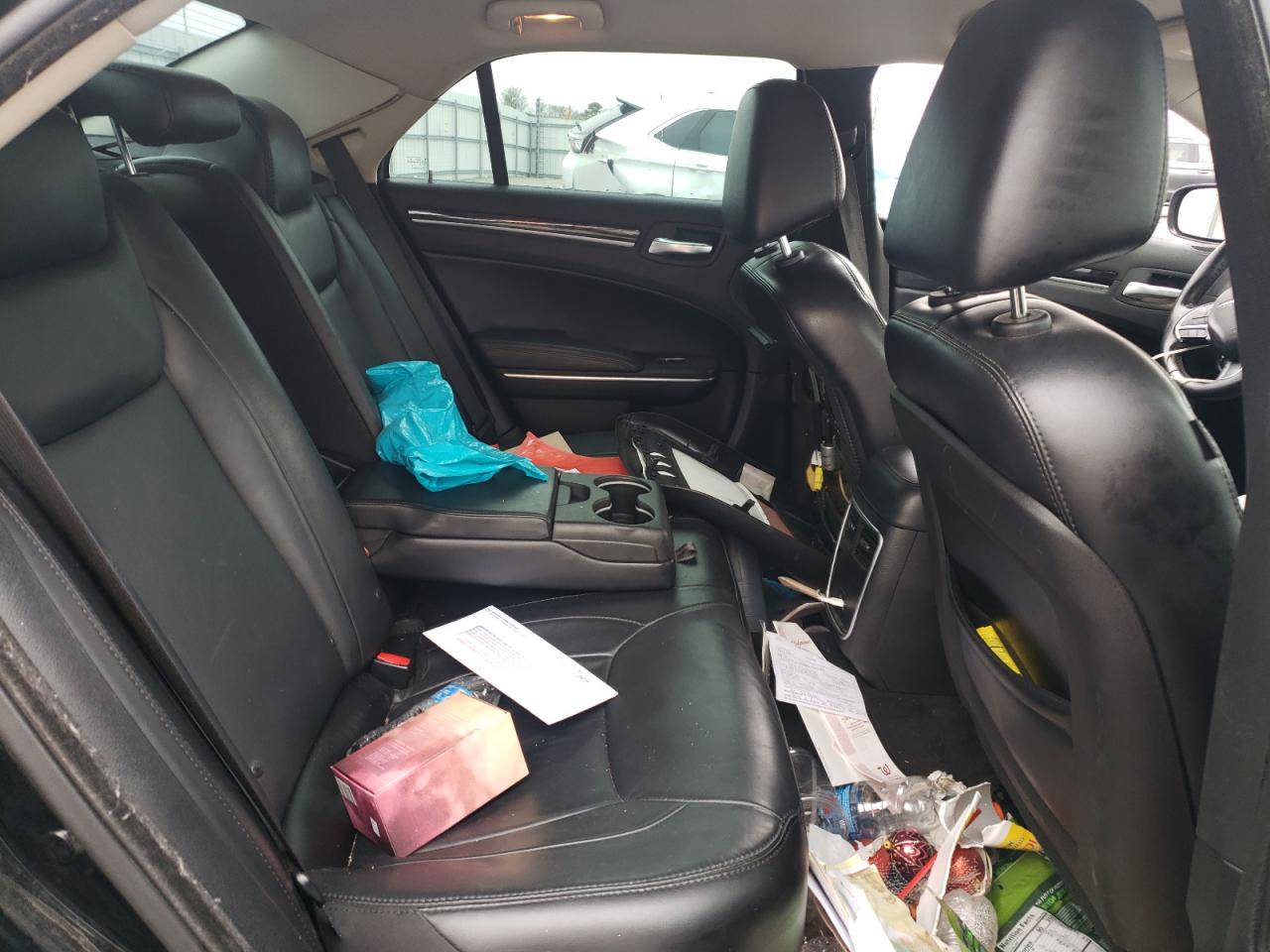 2016 Chrysler 300 Limited VIN: 2C3CCAAG5GH161587 Lot: 90617415