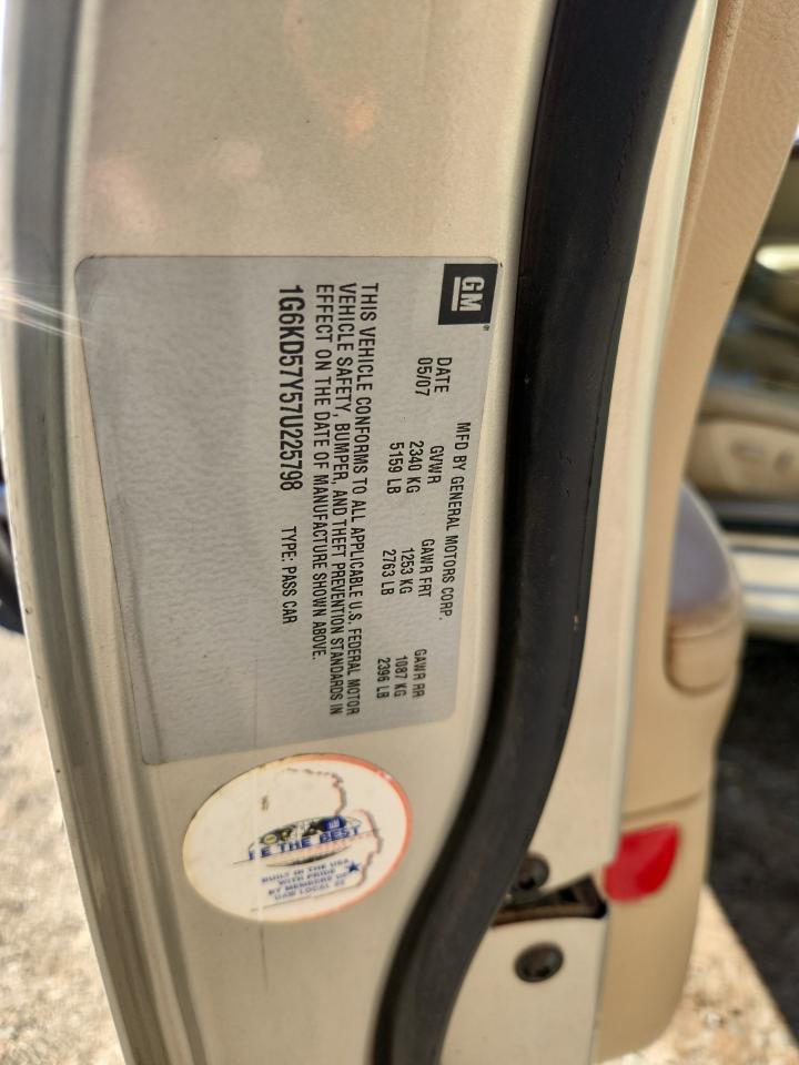 2007 Cadillac Dts VIN: 1G6KD57Y57U225798 Lot: 82280055