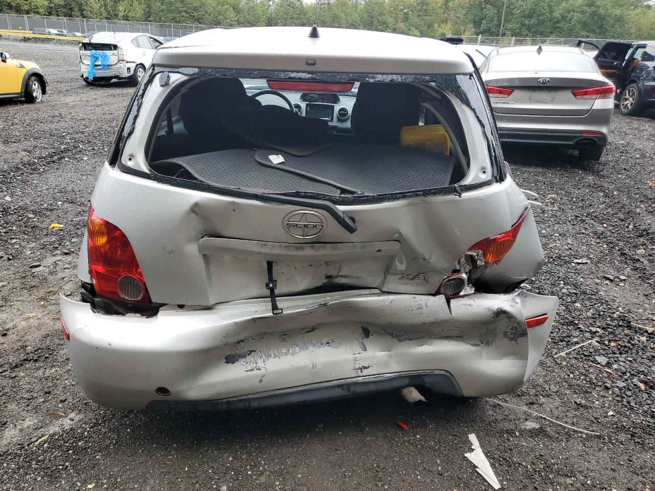 2004 Toyota Scion Xa VIN: JTKKT604340074257 Lot: 82061185