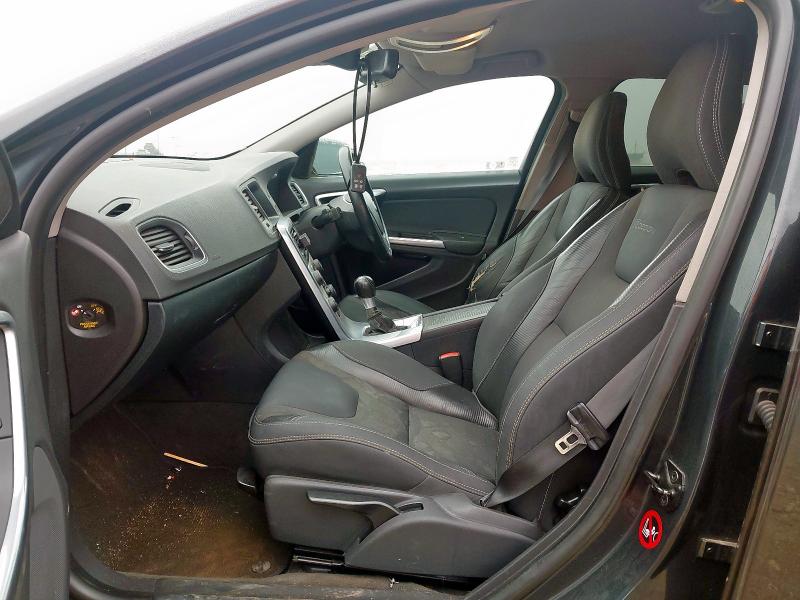 2012 VOLVO V60 D2 [115] R DESIGN 5DR