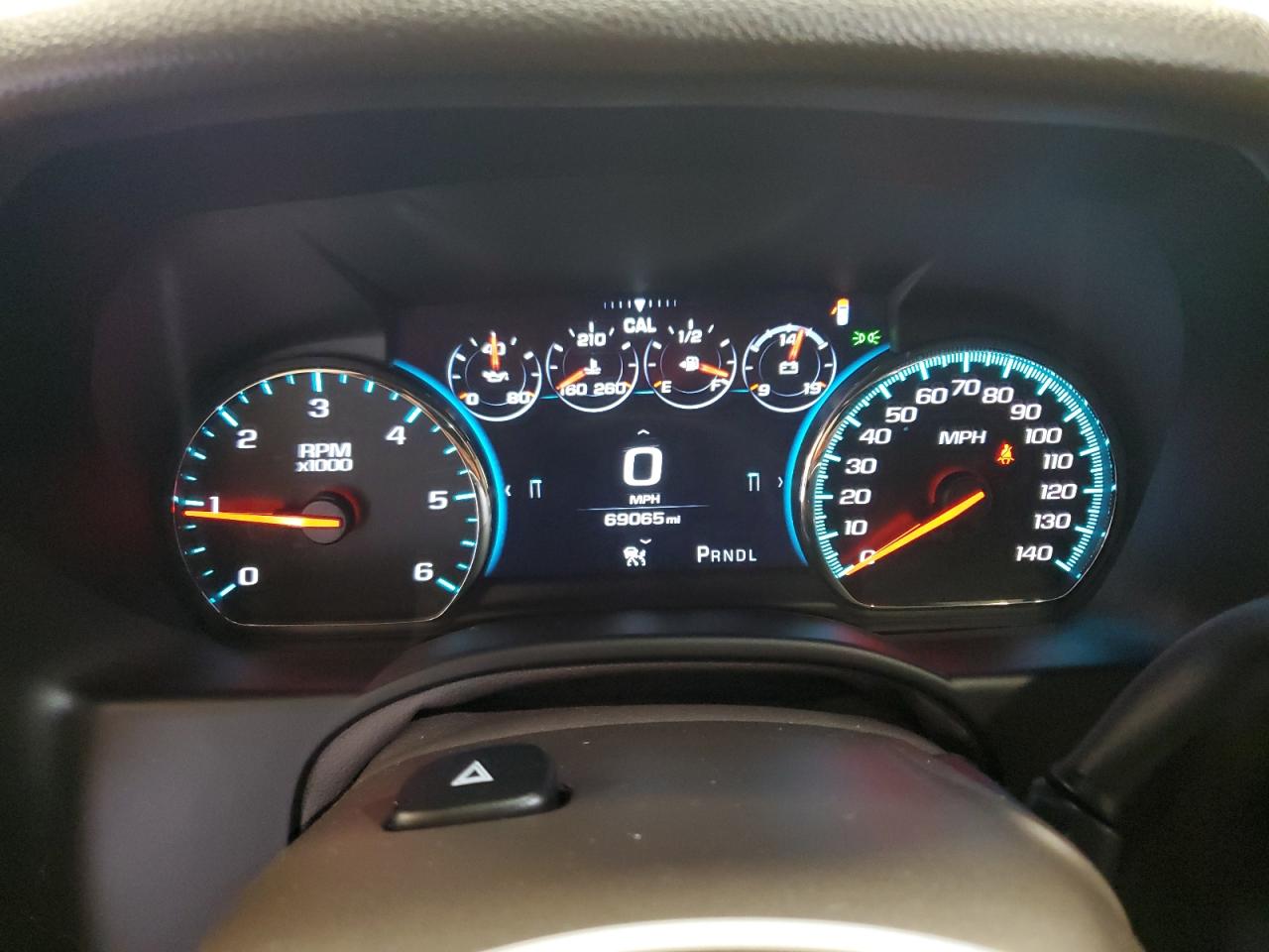 2018 GMC Yukon Xl Denali VIN: 1GKS2HKJ9JR301214 Lot: 82259575