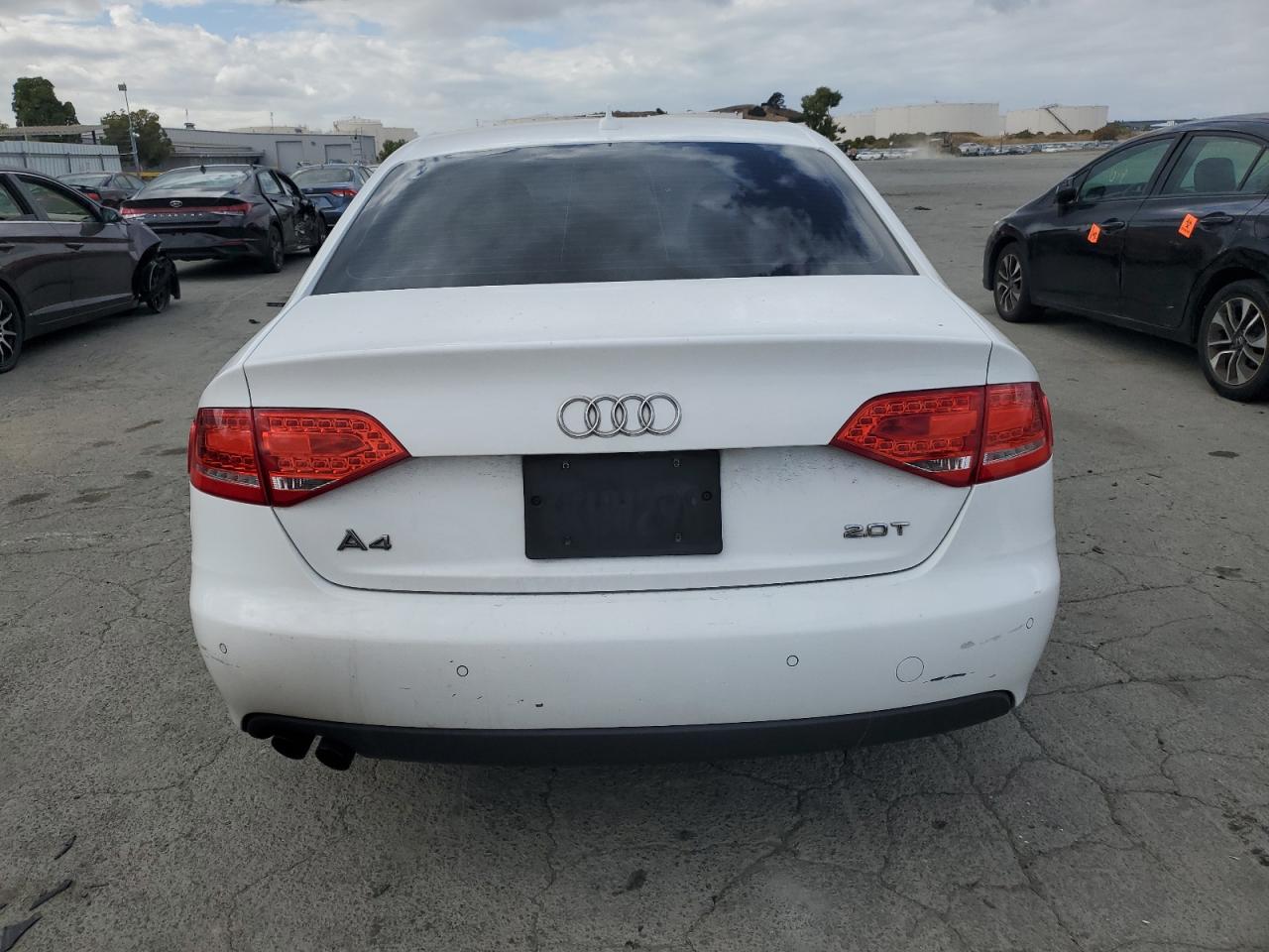 2010 Audi A4 Premium Plus VIN: WAUEFAFL4AN021480 Lot: 86174835