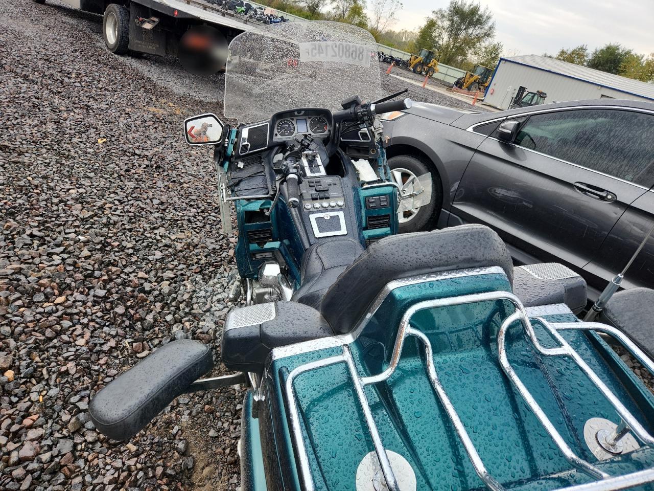 1995 Honda Gl1500 A/2 VIN: 1HFSC2209SA702202 Lot: 86802145