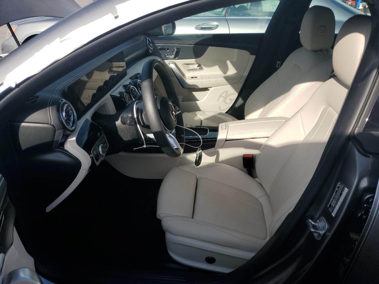 2025 Mercedes-Benz Cla 250 4Matic VIN: W1K5J4HB5SN553383 Lot: 81241115